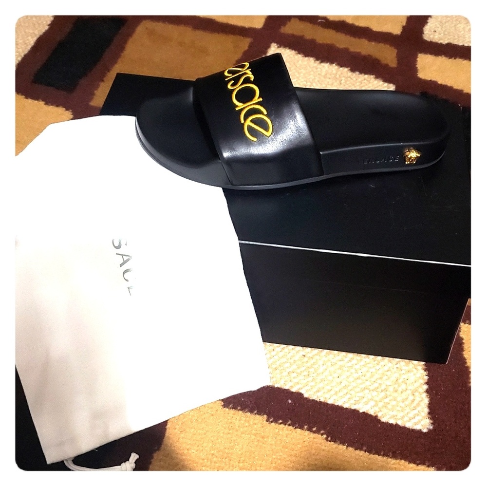 Versace Sildes